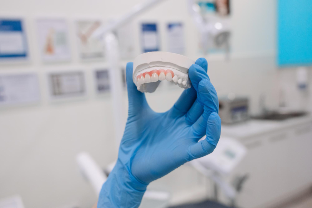 Full & Partial Dentures